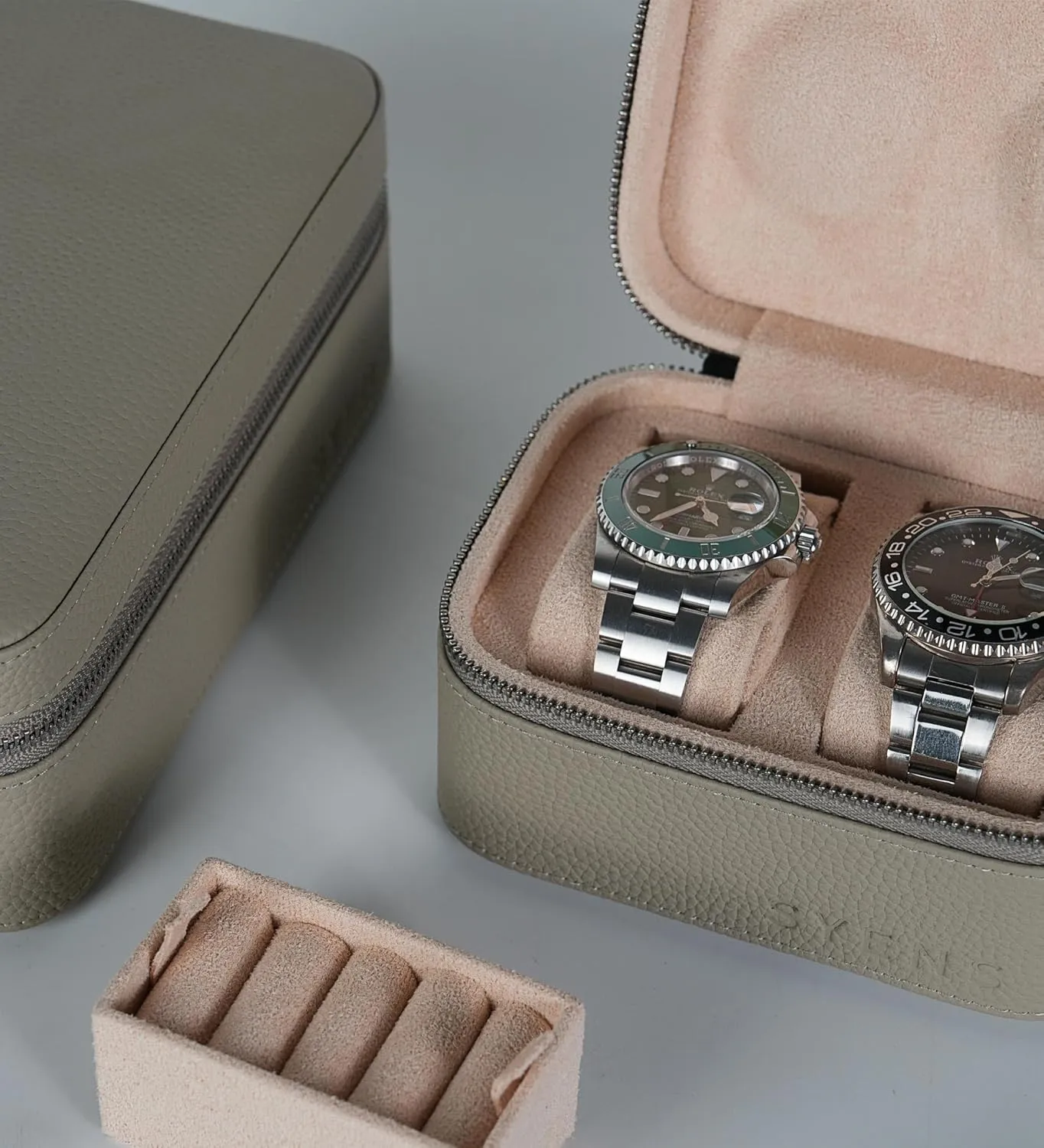 2 Watch Travel box Real Top-grain Leather Two Watch Roll Case for Man and Women Watch Packing Box Storage Organizer with Suede to Protection Zipper Fit All Watches Up to 60mm (2W-Z-GYL)