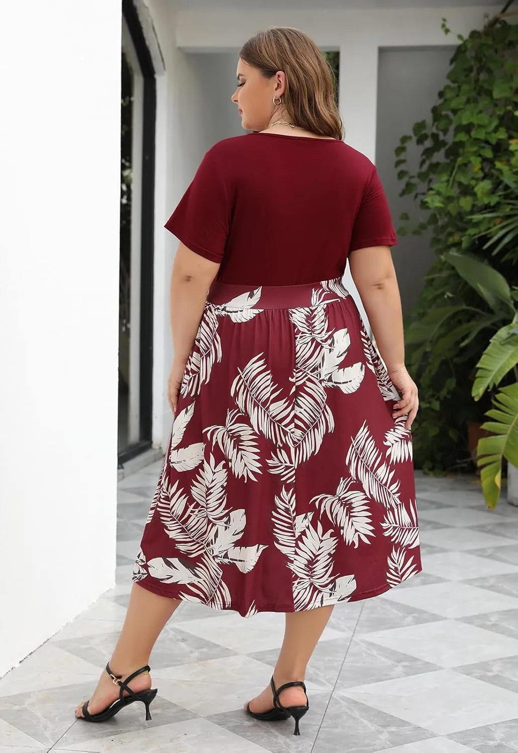 Celkuser Plus Size Short Sleeve Boho Midi Dress Casual Floral Dress with Pockets Elastic Waist for Curvy Women