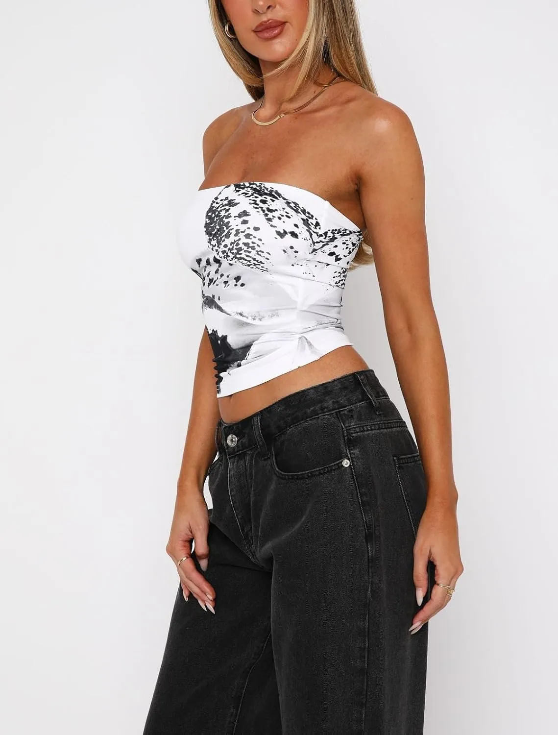 Cute Summer Striped Tube Tops Strapless Crop Bandeau Tops for Women Teen Girls Y2k Going Out Aesthetic Tops Shirts