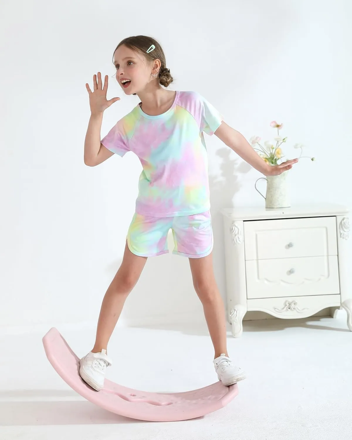 DISAUR Girls Summer Clothes 2 Piece Tie Dye Clothes for Girls T-Shirt and Shorts Set with Side Pockets 4-10 Years