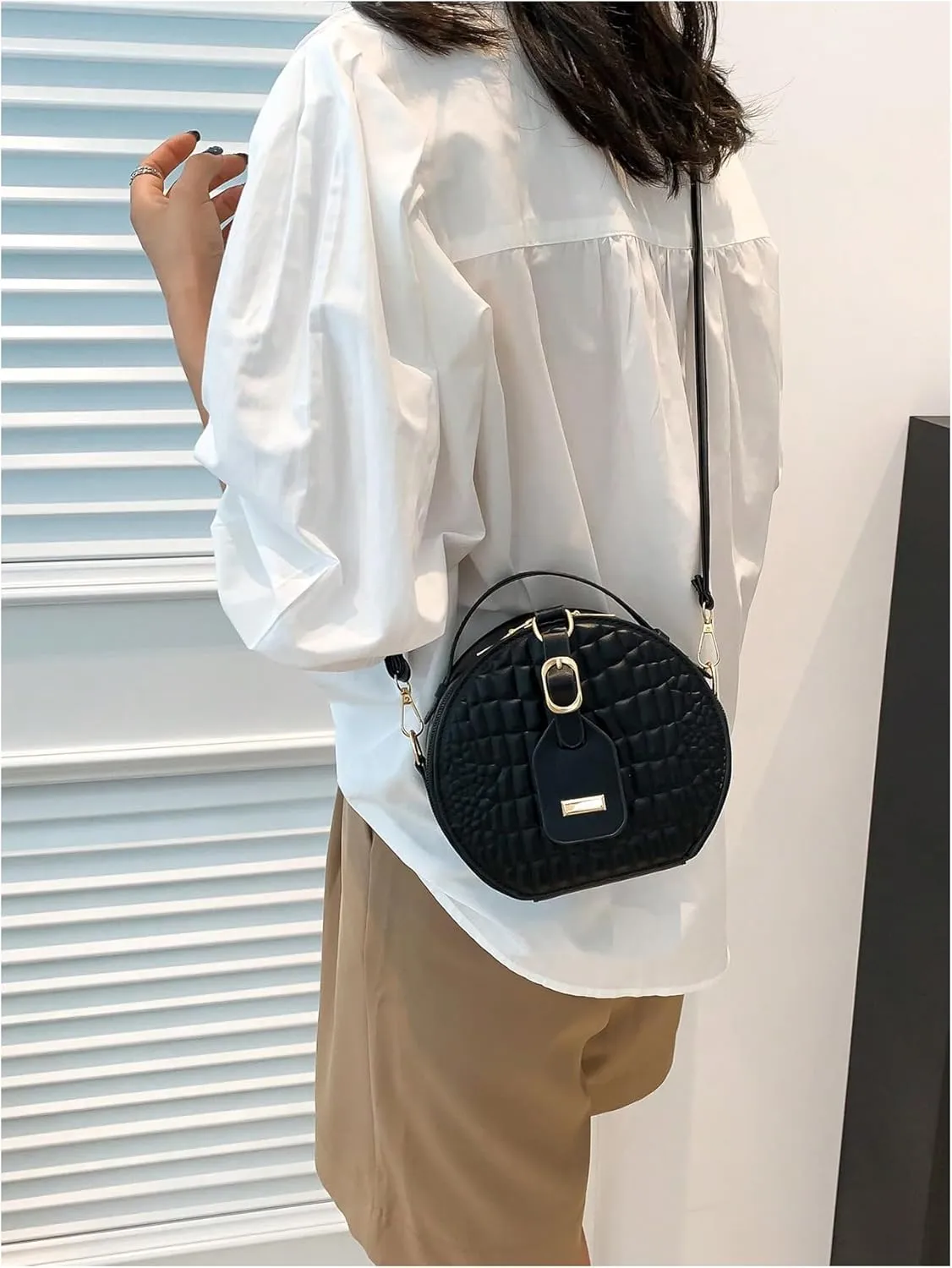 Floerns Women's Small Crossbody Bag Round Bag Crocodile Leather Circle Handbag