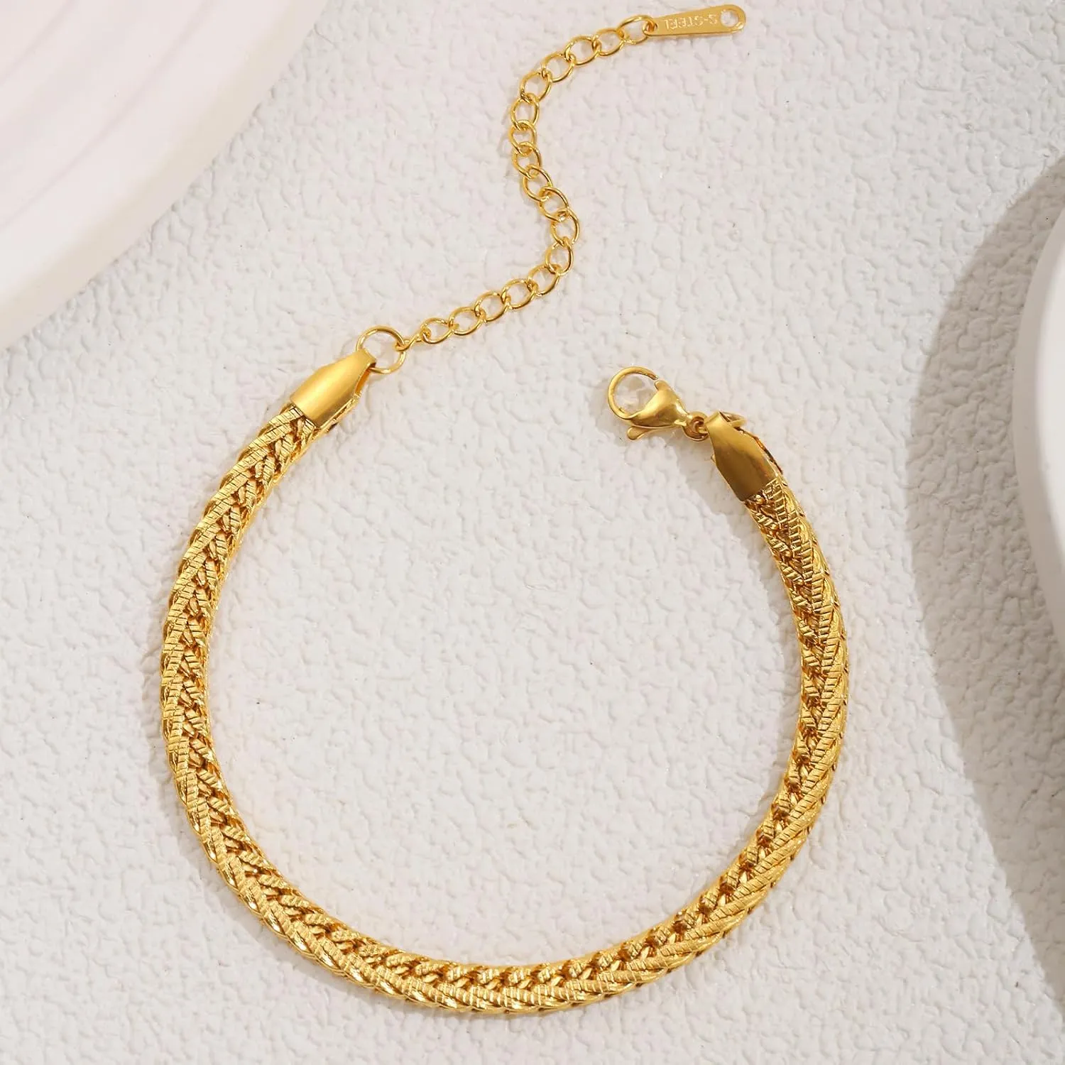 Gold Bracelets for Women Fashion Wide Face Tennis Bracelet for Women 18K Gold Plated Chunky Gold Bracelets for Women Zircon Pendant Chain Bracelet Delicate Thin Gold Bracelets for Women