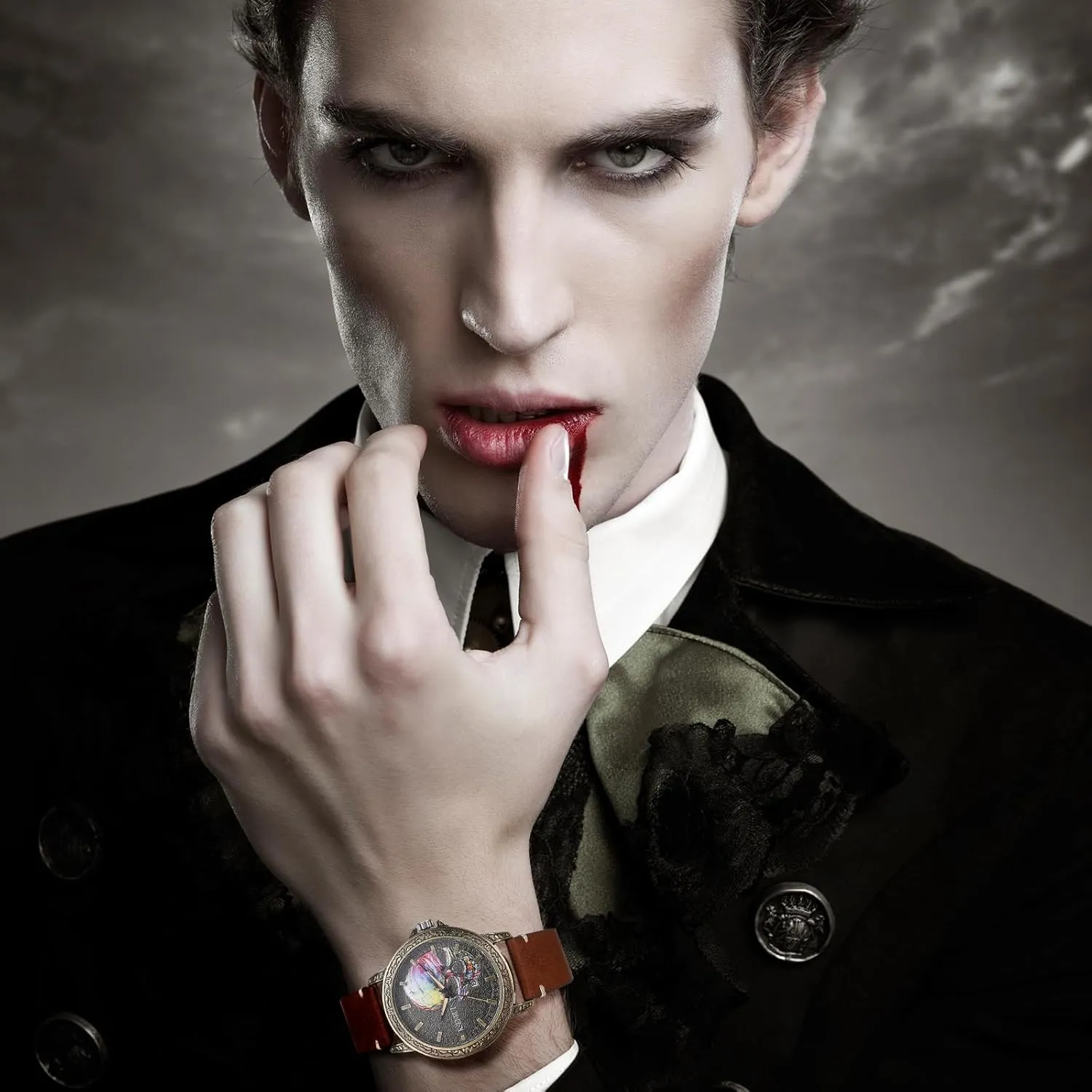 JewelryWe Punk Skull Leather Watches: Cool Round Analog Quartz Calendar Watch Mens Gothic Leather Wristwatch