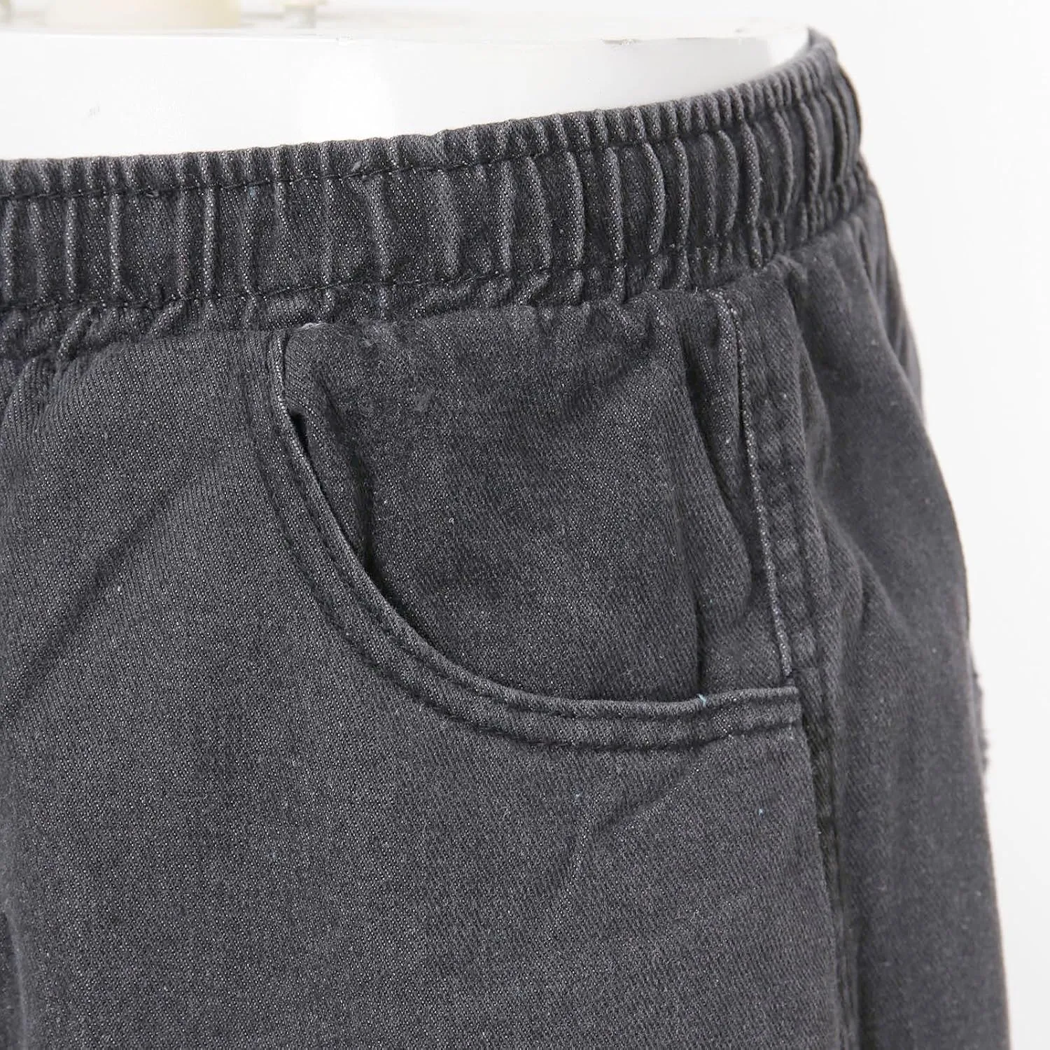 Mens Wide Leg Hip Hop Cropped Jean Shorts Baggy Denim Shorts with Pockets Aesthetic Pants Streetwear Clothes