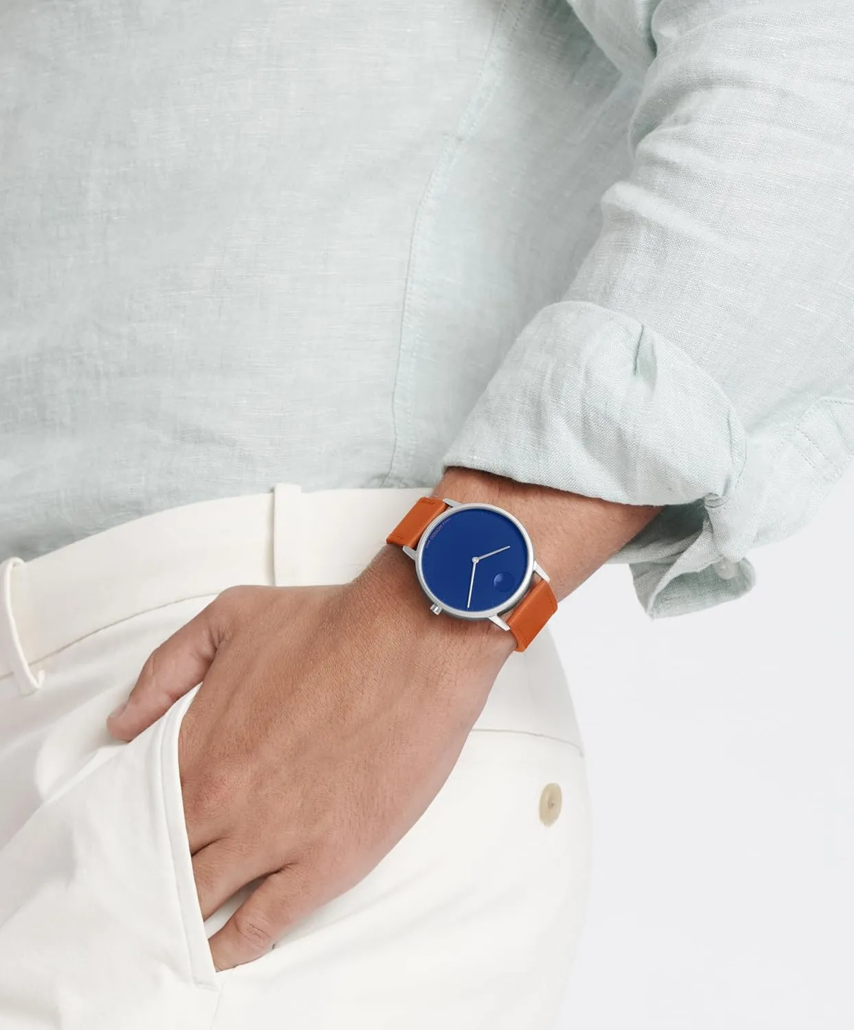 Movado Face Men's Luxury Quartz Watch - Swiss Movement - Water Resistance 30 Meters (3ATM) - Elegant Timepiece - Gift for Him - 41mm