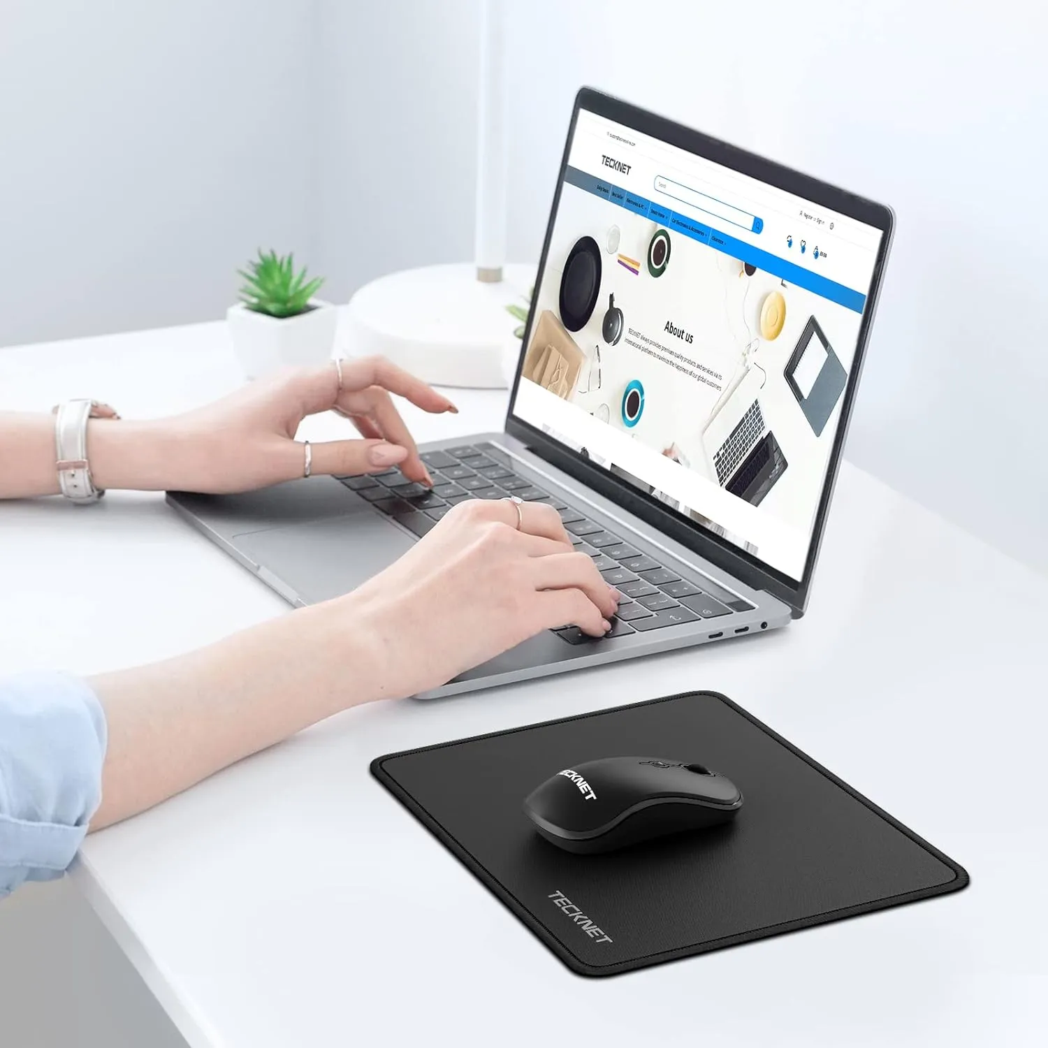 TECKNET Mouse Pad with Anti-fray Stitching, Waterproof Surface & Non-Slip Rubber Base with Stitched Edges Gaming Mouse Mat for LaptopCompatible with Laser and Optical Mice - Black