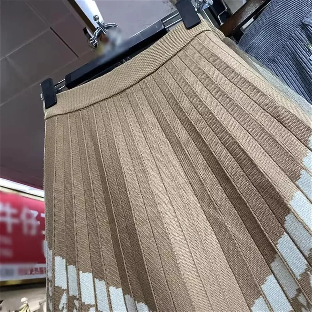 Women High Waist Knitted Midi Skirt Black Gray Beige A-Line Vintage Print Pleated Skirt