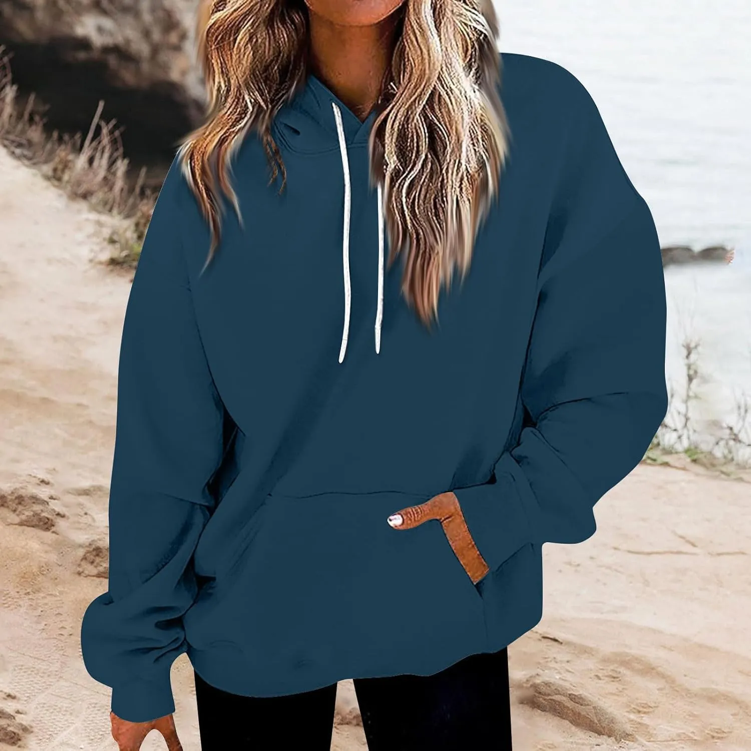 Women's Hoodies Sweatshirts Cute Long Sleeve Tops Loose Fleece Pullovers with Pocket
